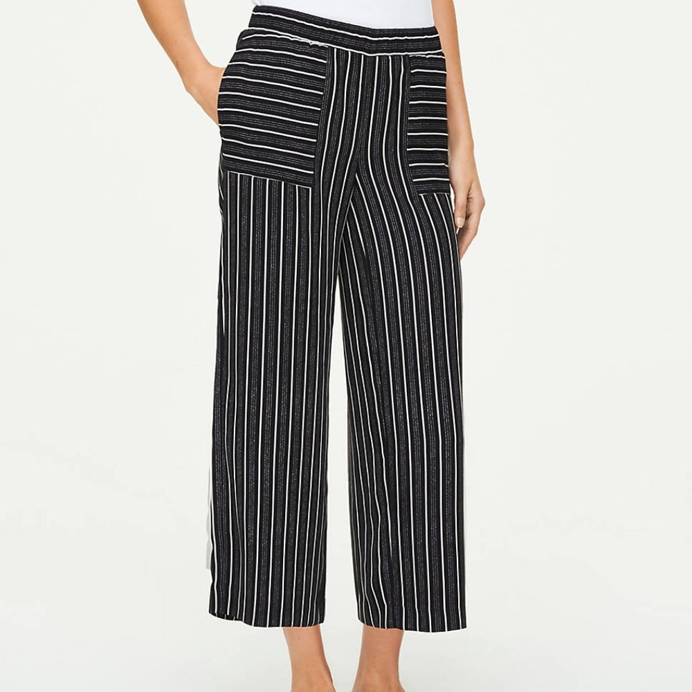 LOFT - Petite Cropped Wide Leg Pants